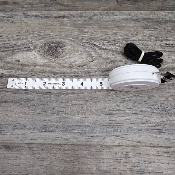 Premium Large New Durable Retracting Lanyard Tape Measure - Picture 7 of 9